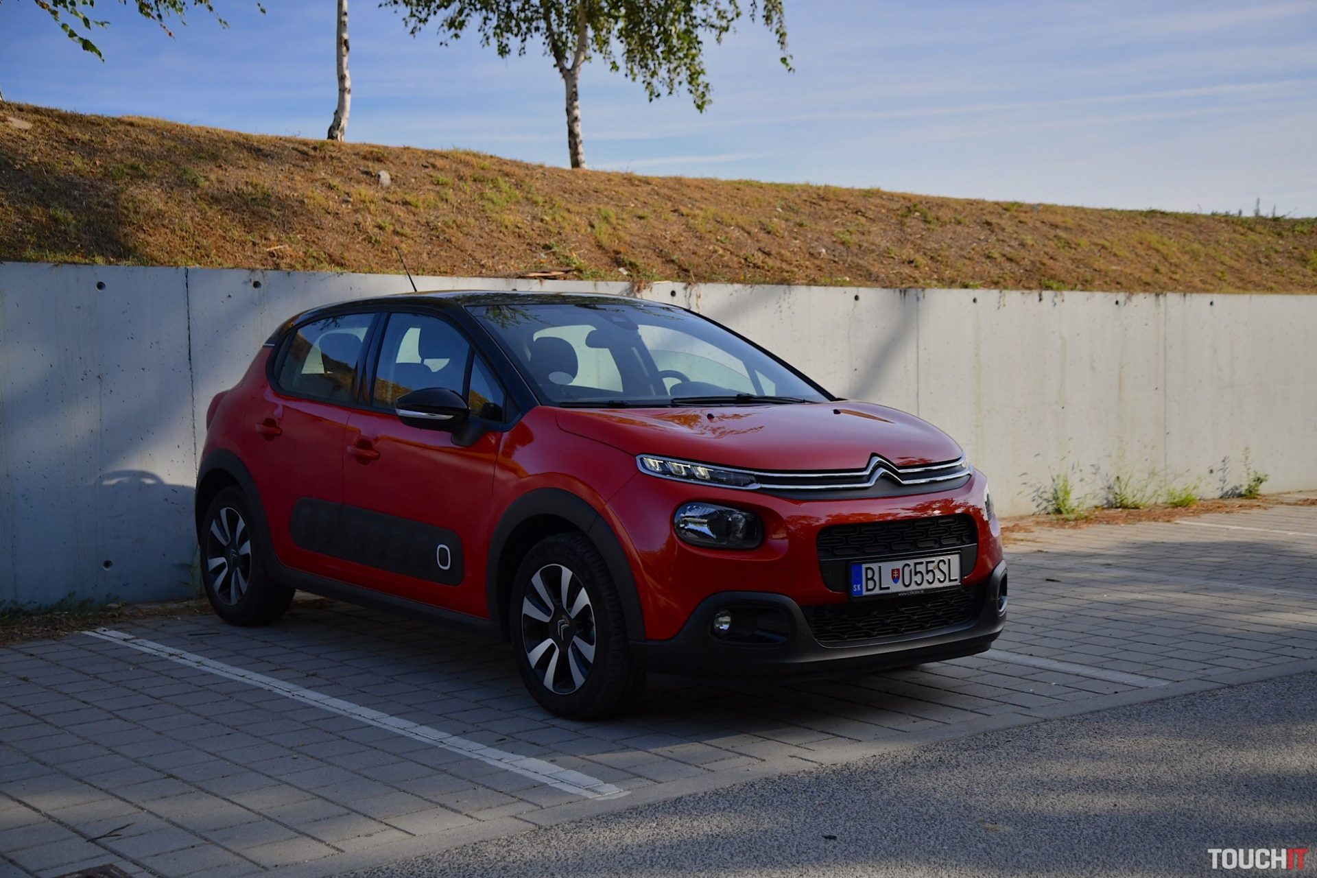 Citroën C3 (PureTech 82 SHINE): Ženského srdca šampión