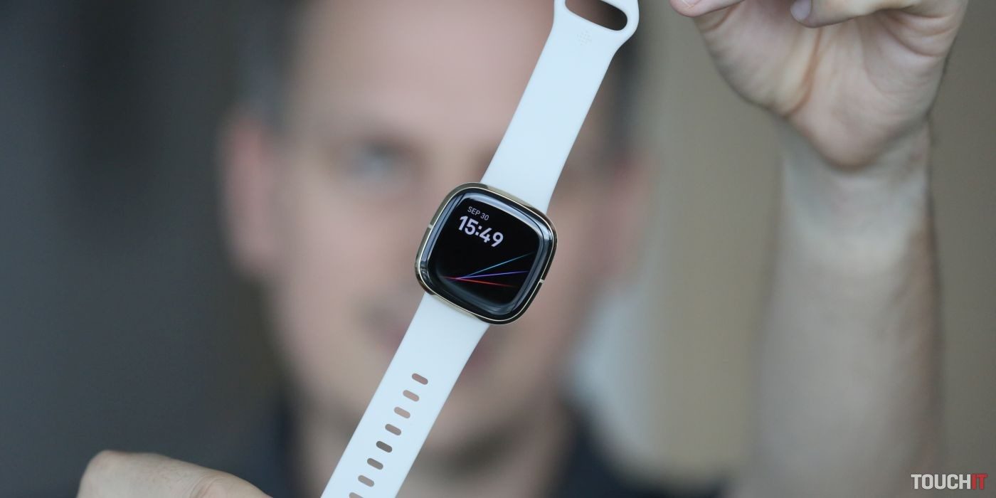 Fitbit Sense: Tieto inteligentné hodinky o vás zistia takmer všetko (RECENZIA)