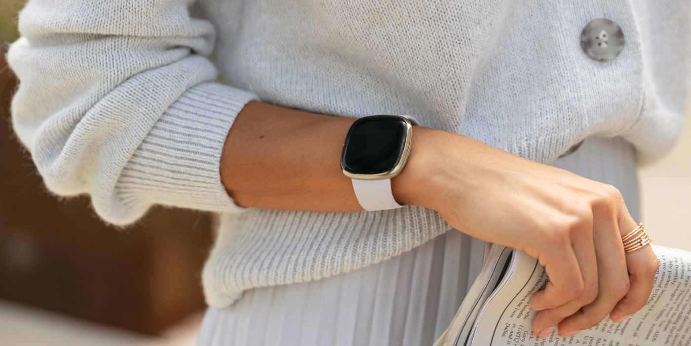 Fitbit má nové inteligentné hodinky: Sense s pokročilým meraním stresu a Versa 3 s GPS senzorom