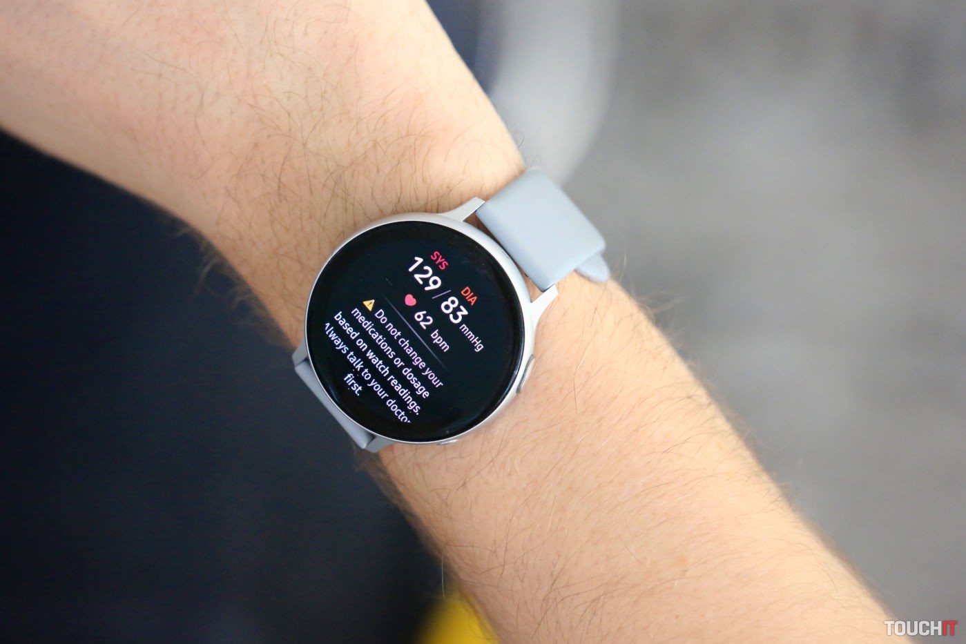 Ako funguje meranie tlaku pomocou inteligentných hodiniek