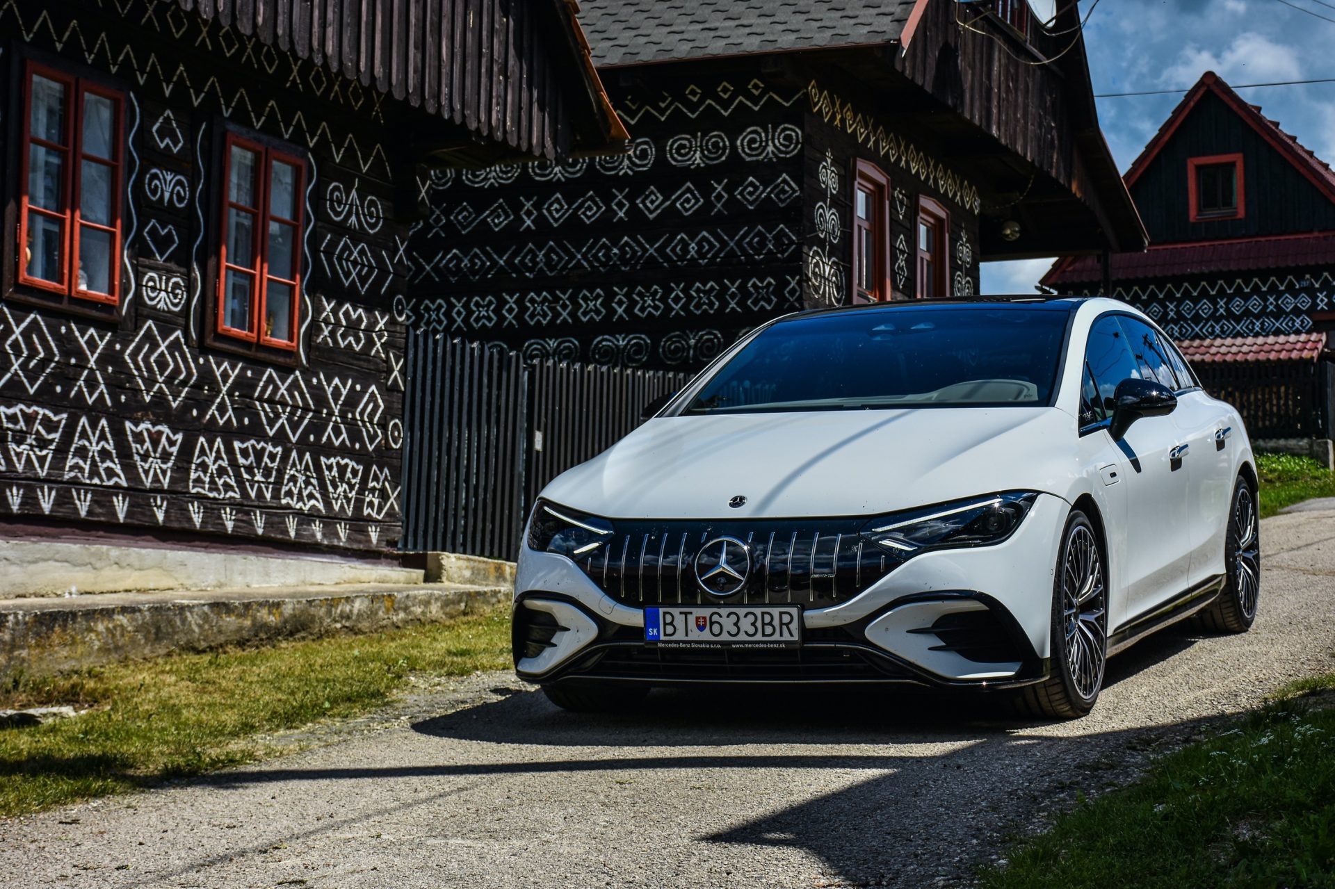Mercedes EQE 350+ / EQE 43 AMG: Vymeníte klasiku za elektriku? (PRVÉ JAZDY)