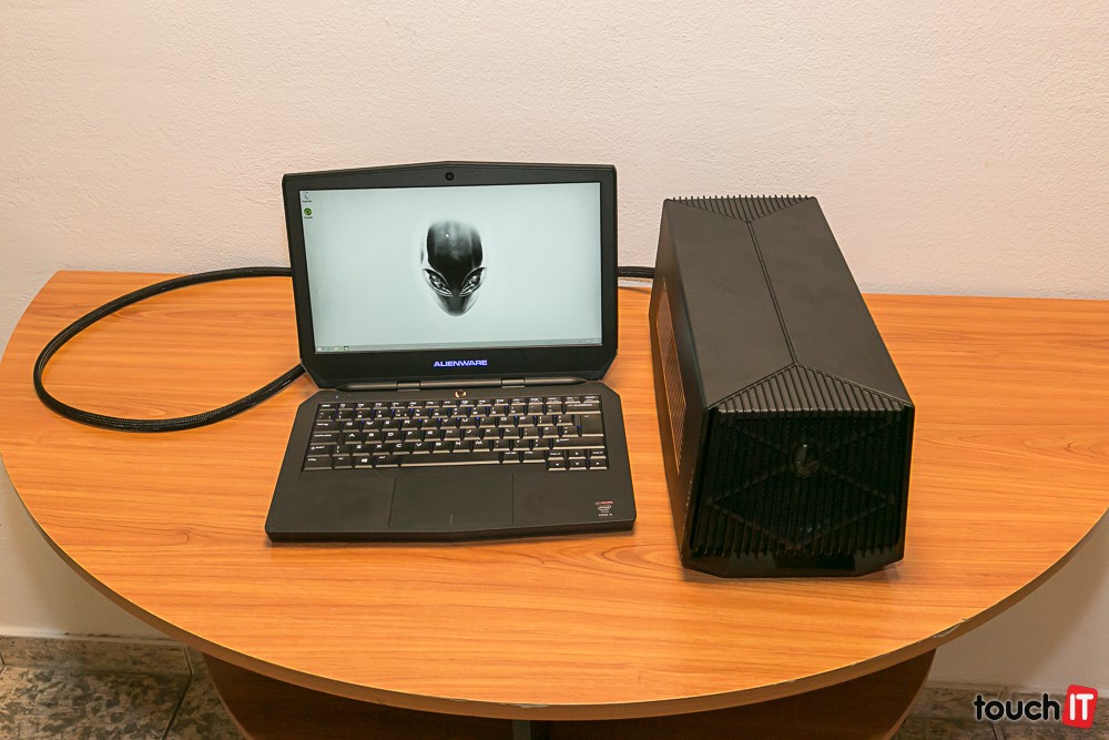 Test touchIT: Malý, ale výkonný. Alienware 13 však nie je bez kompromisov