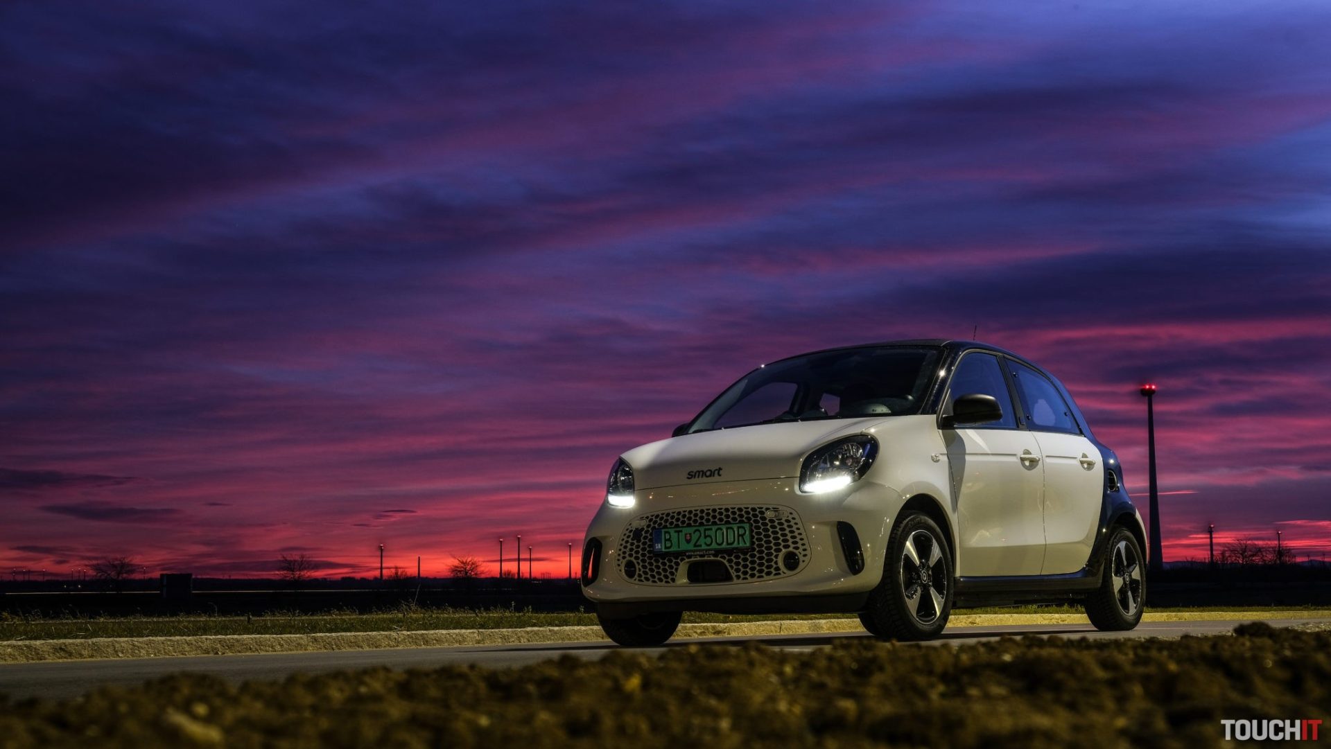 Smart EQ forfour: 100 km za 1,50 eura!? (test na doraz)