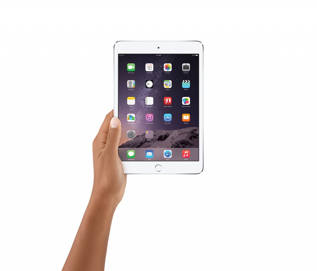 iPadMini3-HandHold_nowat