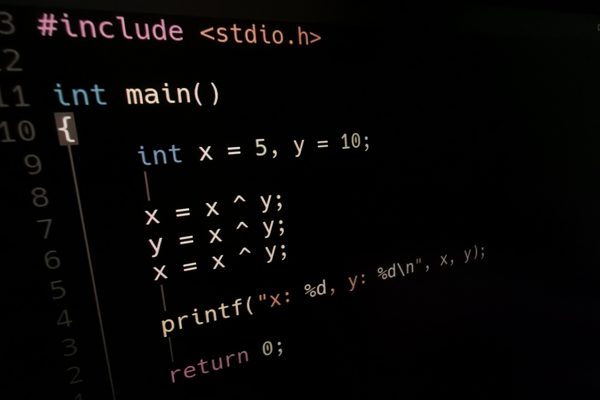 Ako reštartovať počítač cez Príkazový riadok?