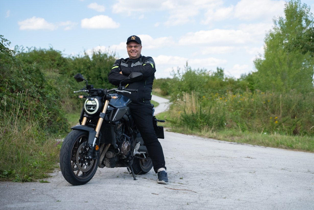 Sezóna motoriek a skútrov je tu. Vodiči čelia vyššiemu riziku fatálnych nehôd