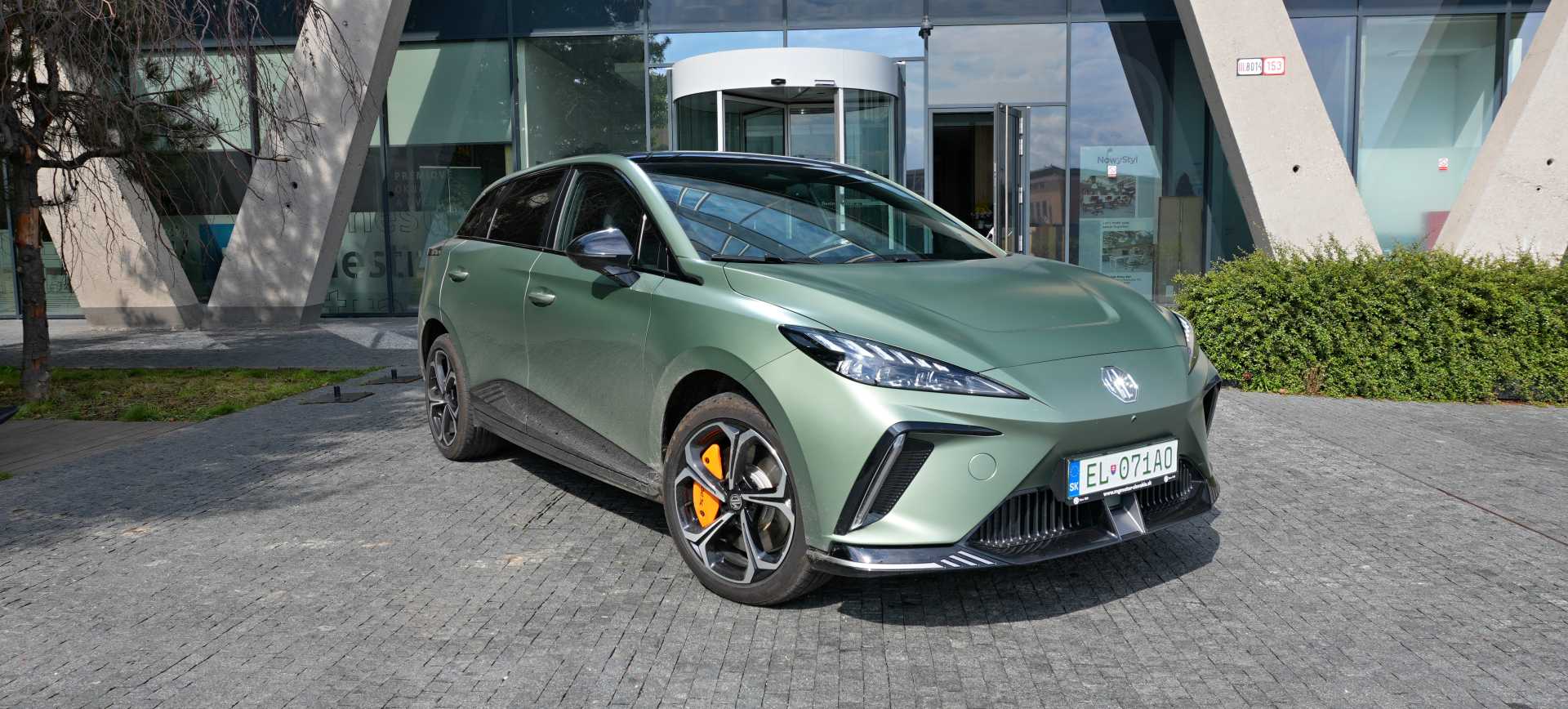 MG4 XPower: 100 % elektrický hot hach v našom teste