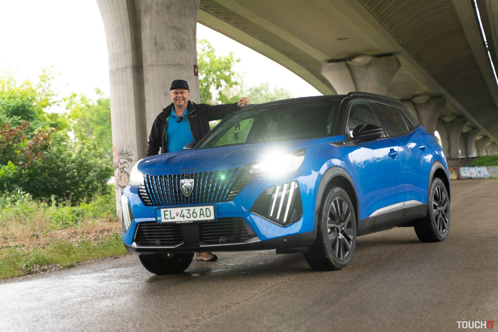 Peugeot E-2008 GT: spojenie dizajnu, elektrického pohonu a komfortu