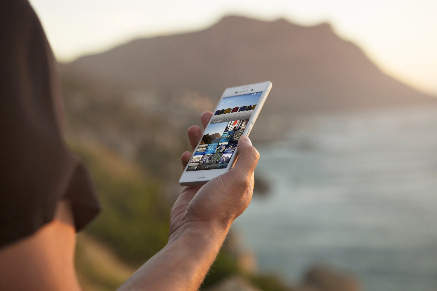 Unboxing VIDEO touchIT: Sony Xperia M4 Aqua je už na Slovensku