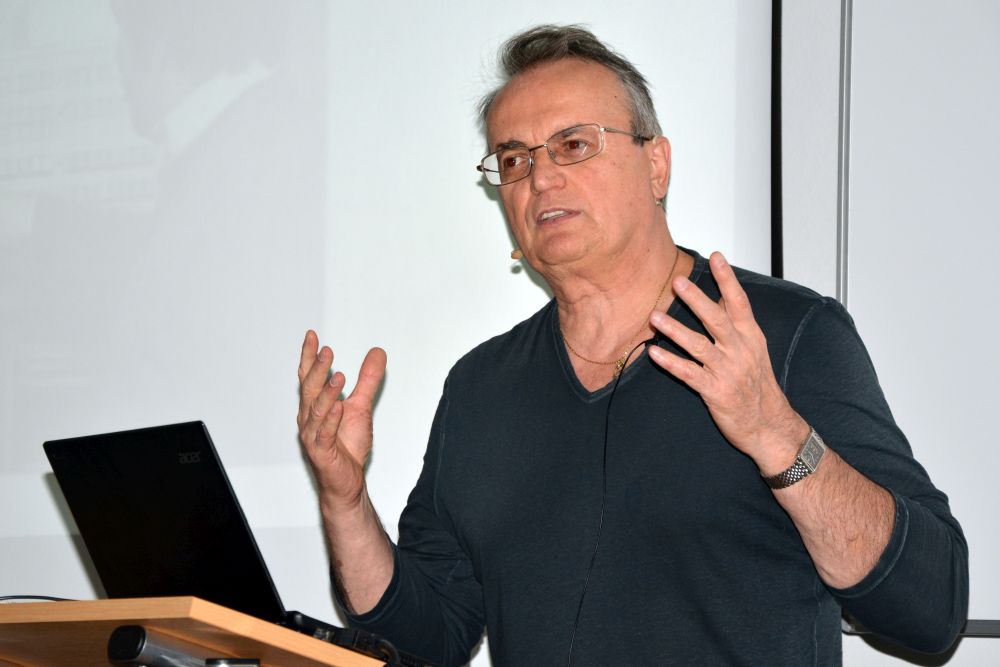 VIDEO: Pozrite si prednášku Romana Kišša, vynálezcu počítača PMD 85