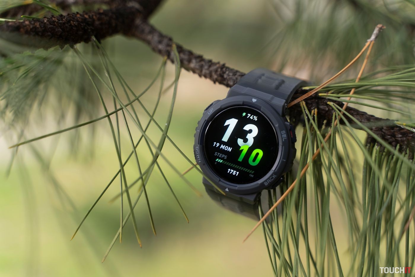 Amazfit Active Edge: Lifestylový T-Rex s jedným nedostatkom (RECENZIA)