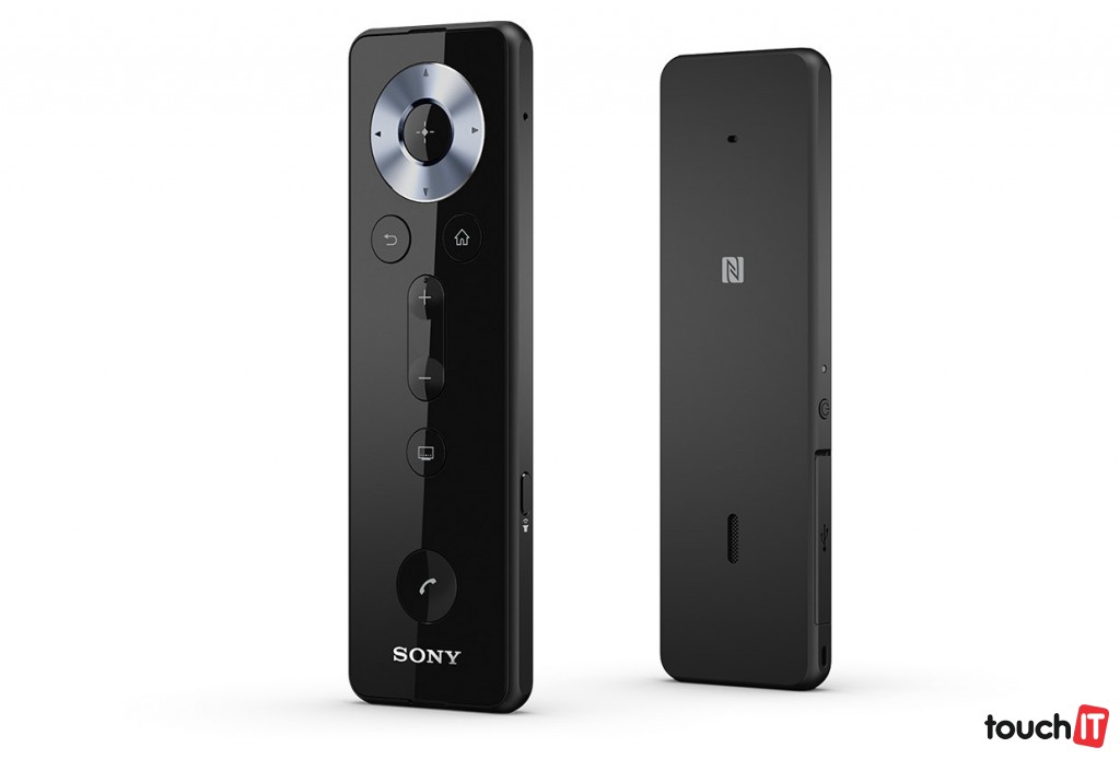 Sony Remote and Handset BRH10 je šikovná kombinácia diaľkového ovládača a handsfree súpravy. Cena je 69,90 Eur