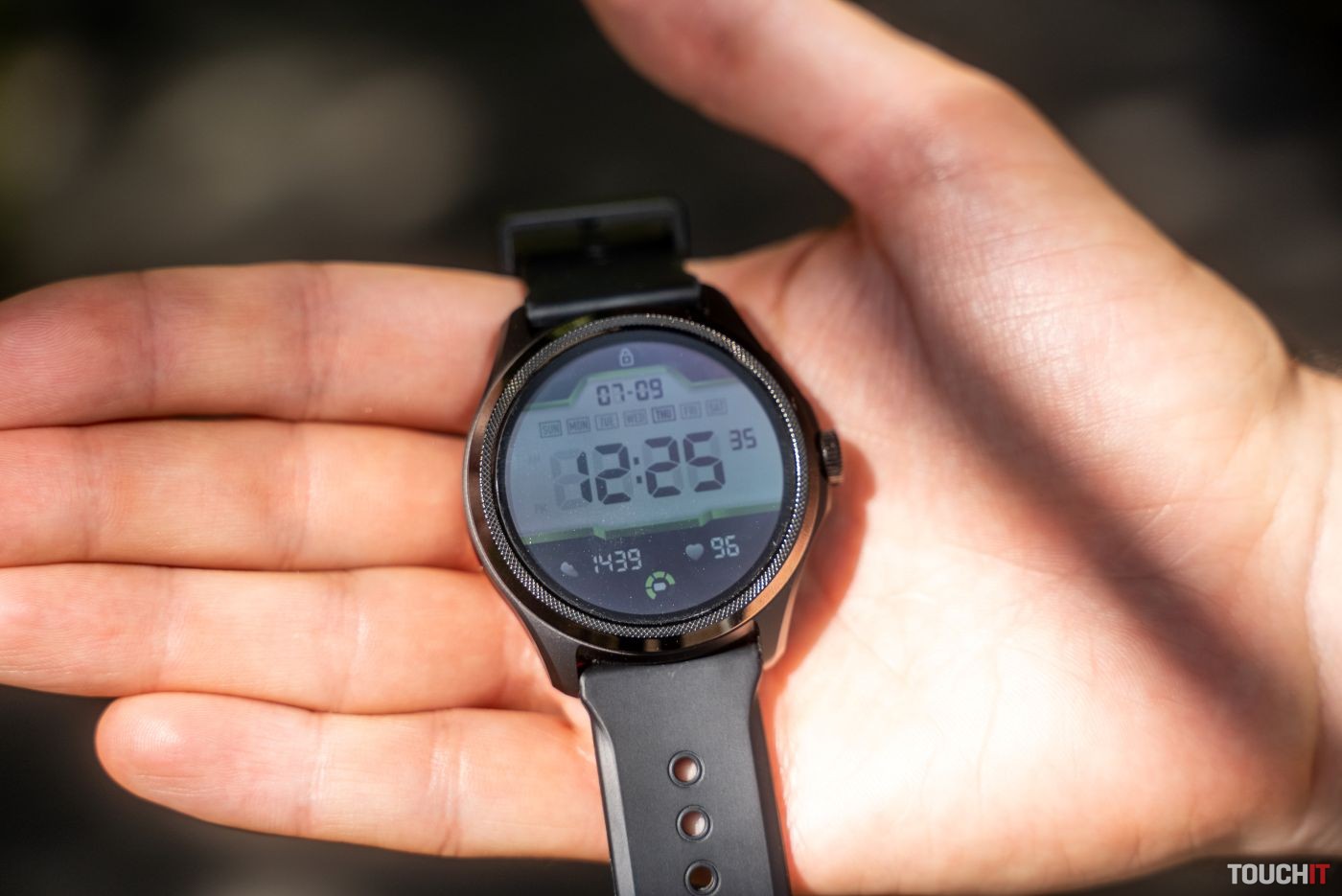 Hodinky TicWatch Pro 5 dostávajú veľkú aktualizáciu na Wear OS 4