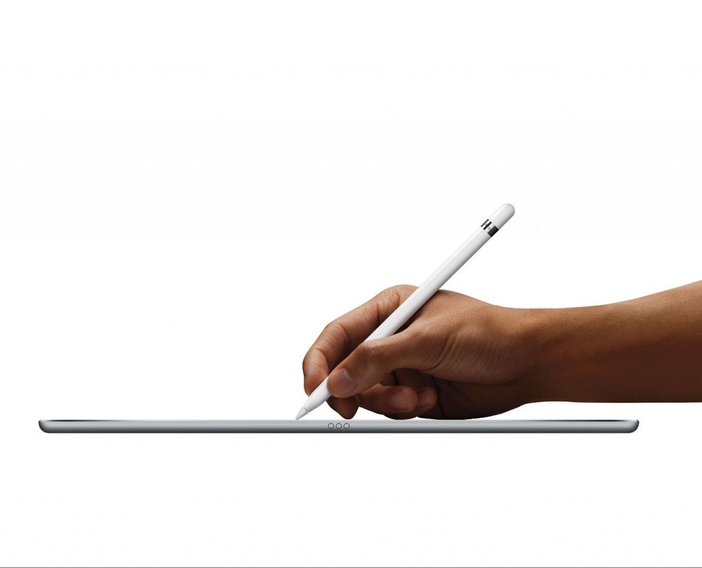 iPadPro_Pencil-Hand_nowat