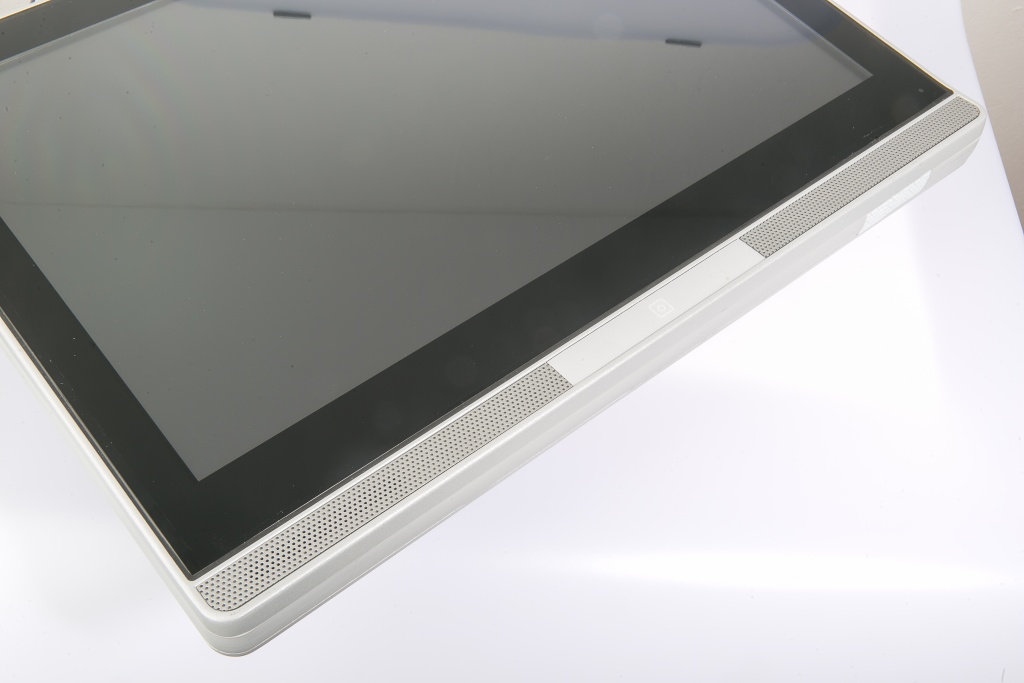 Odolný multimediálny počítač