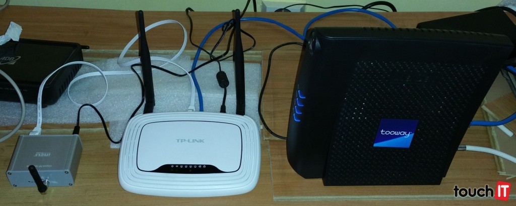 Modem pripojený na rozšírenie siete cez Wi-Fi + pripojená chytrá RF krabička