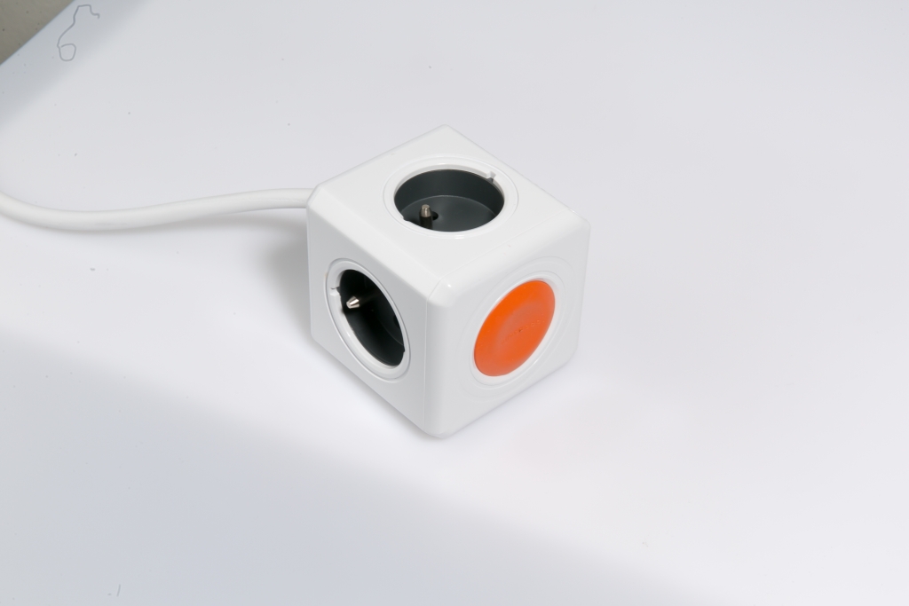 Šikovný systém elektrických zásuviek