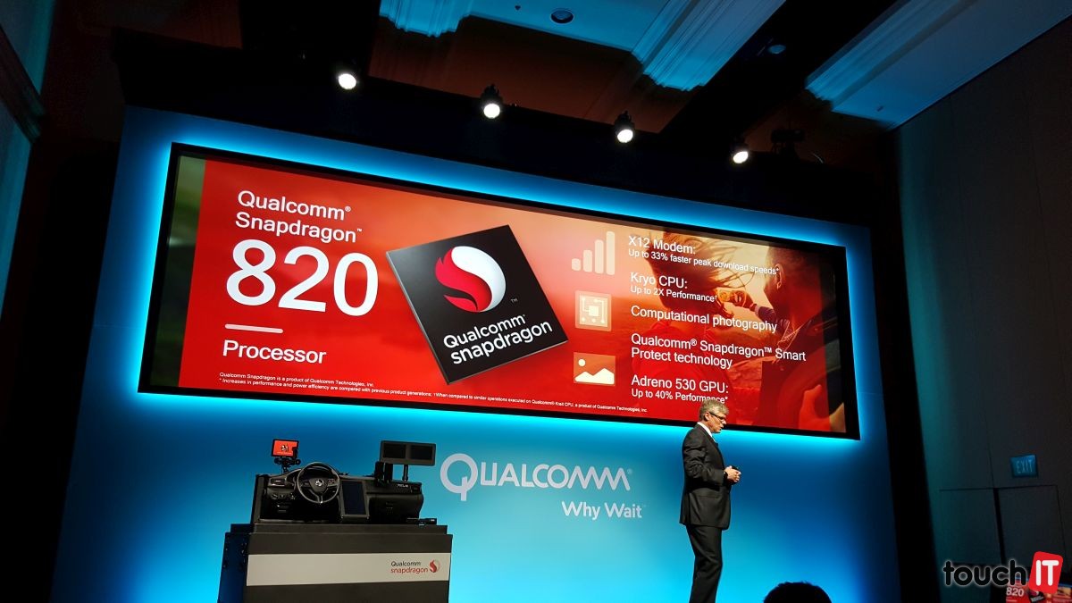 Qualcomm označuje procesor Snapdragon 820 za najpokročilejší SoC (system on a chip). Na slajde si všimnite nárast výkonu