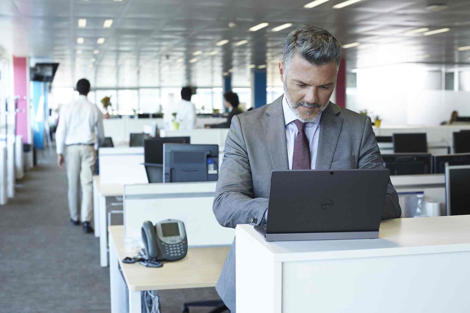 Umelá inteligencia ochráni proti škodlivému kódu už v BIOSe