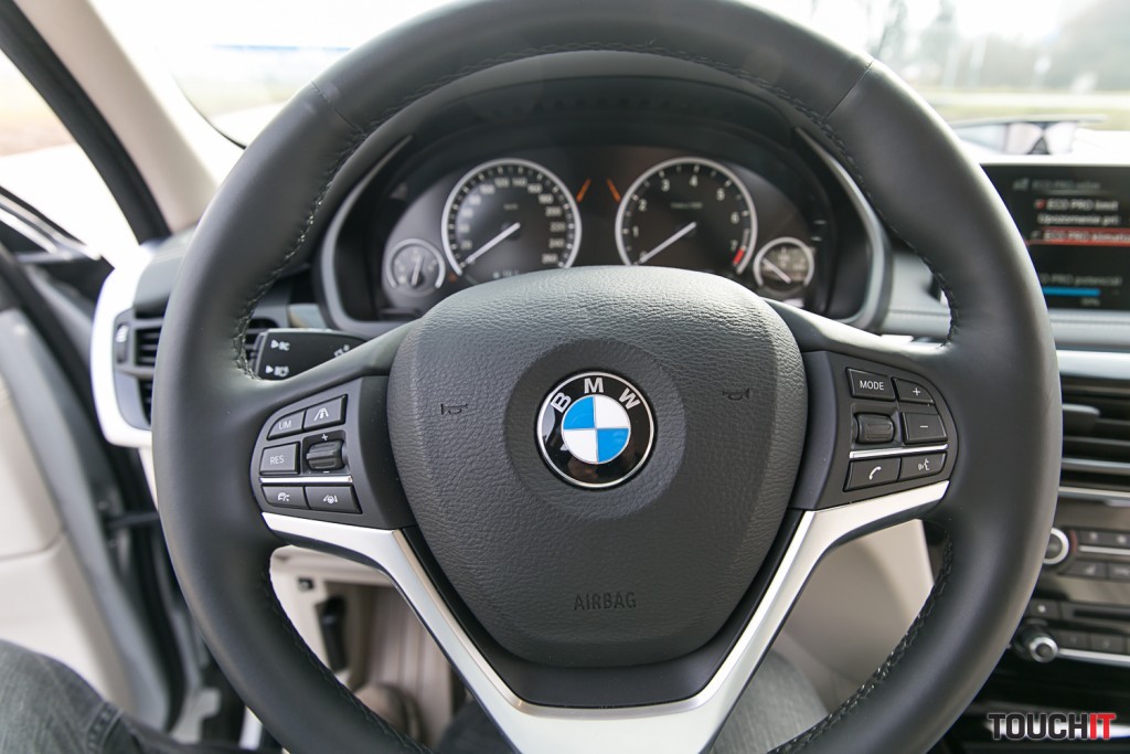 BMWX5xDrive40e-11
