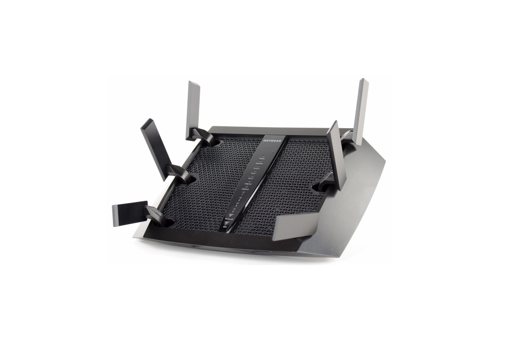 Recenzia: Router Netgear Nighthawk X6 R8000