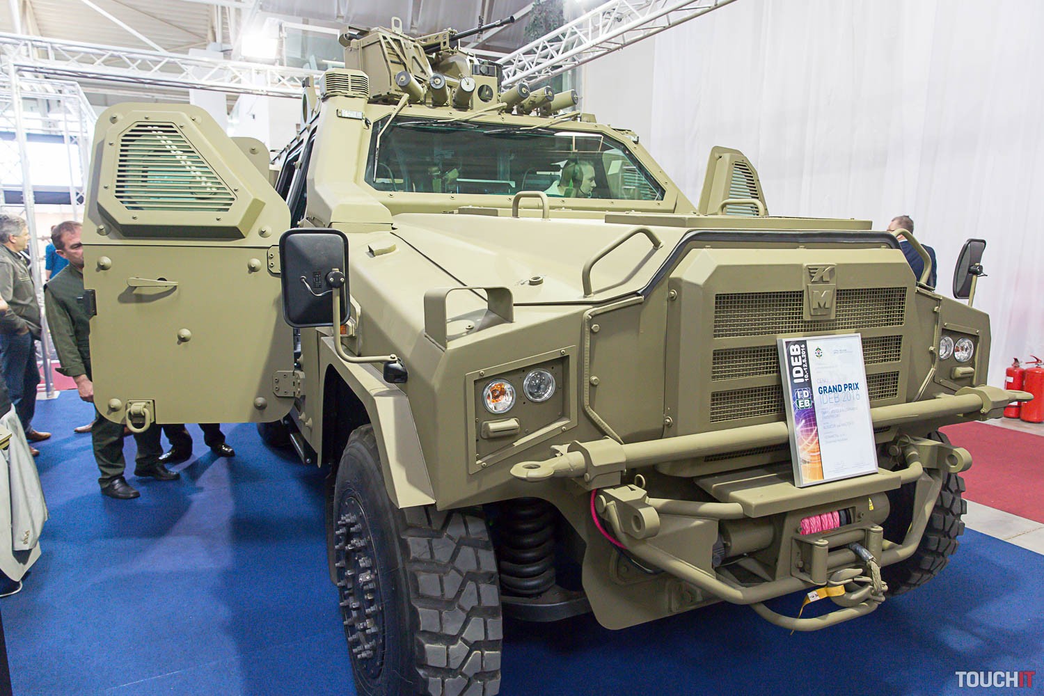 VIDEO TOUCHIT: Výstava IDEB – IT technológia v rukách armády a bezpečnosti