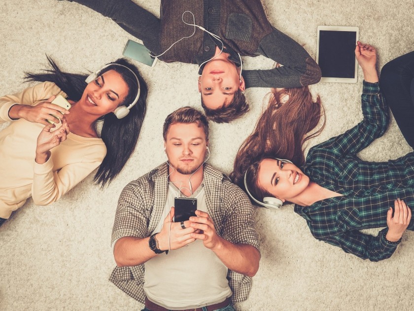 Najnovšia štúdia z Austrálie: Mobilné telefóny nespôsobujú rakovinu