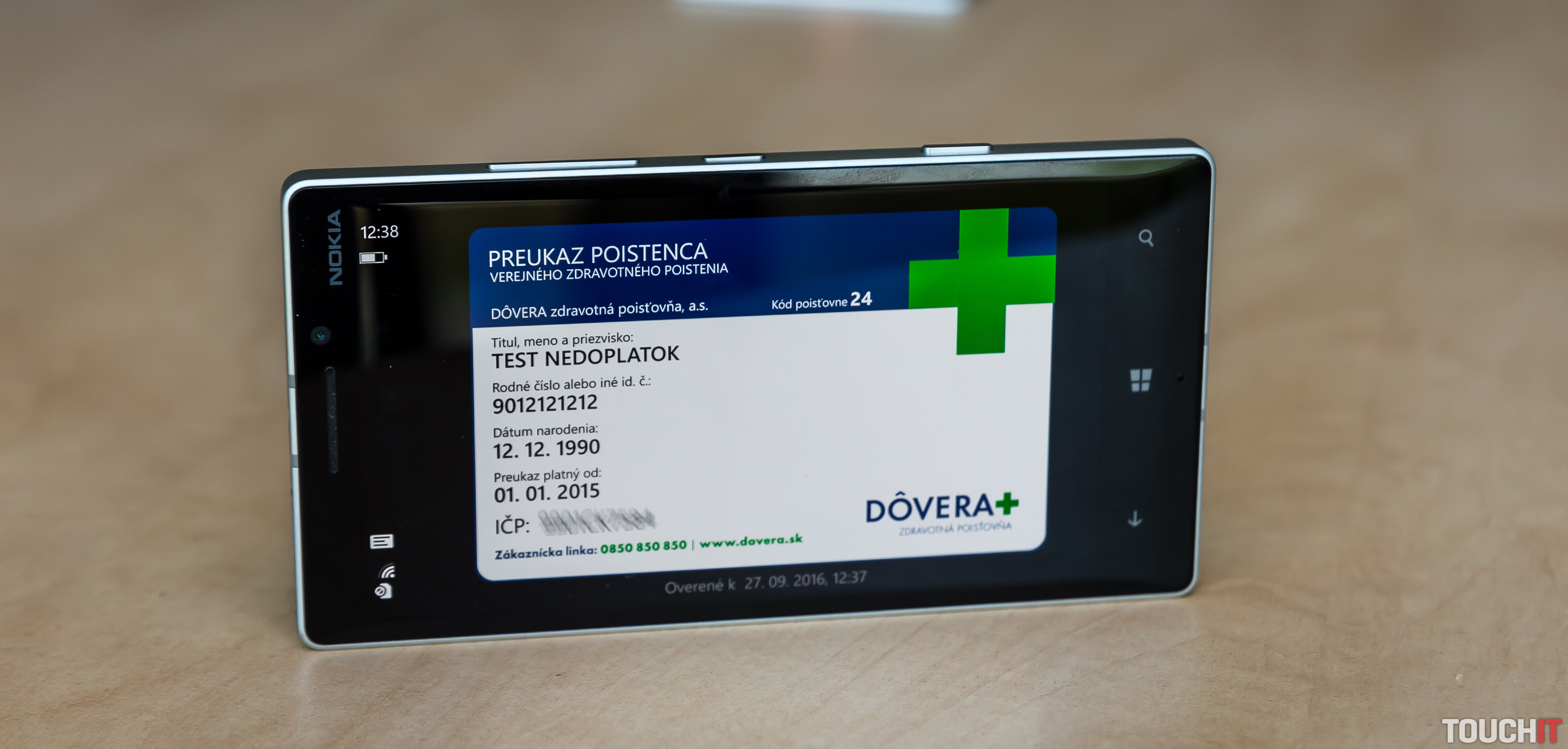 VIDEO TOUCHIT: Aplikácia Dôvera vám pripomenie vaše platby. Aby ste nemuseli platiť viac