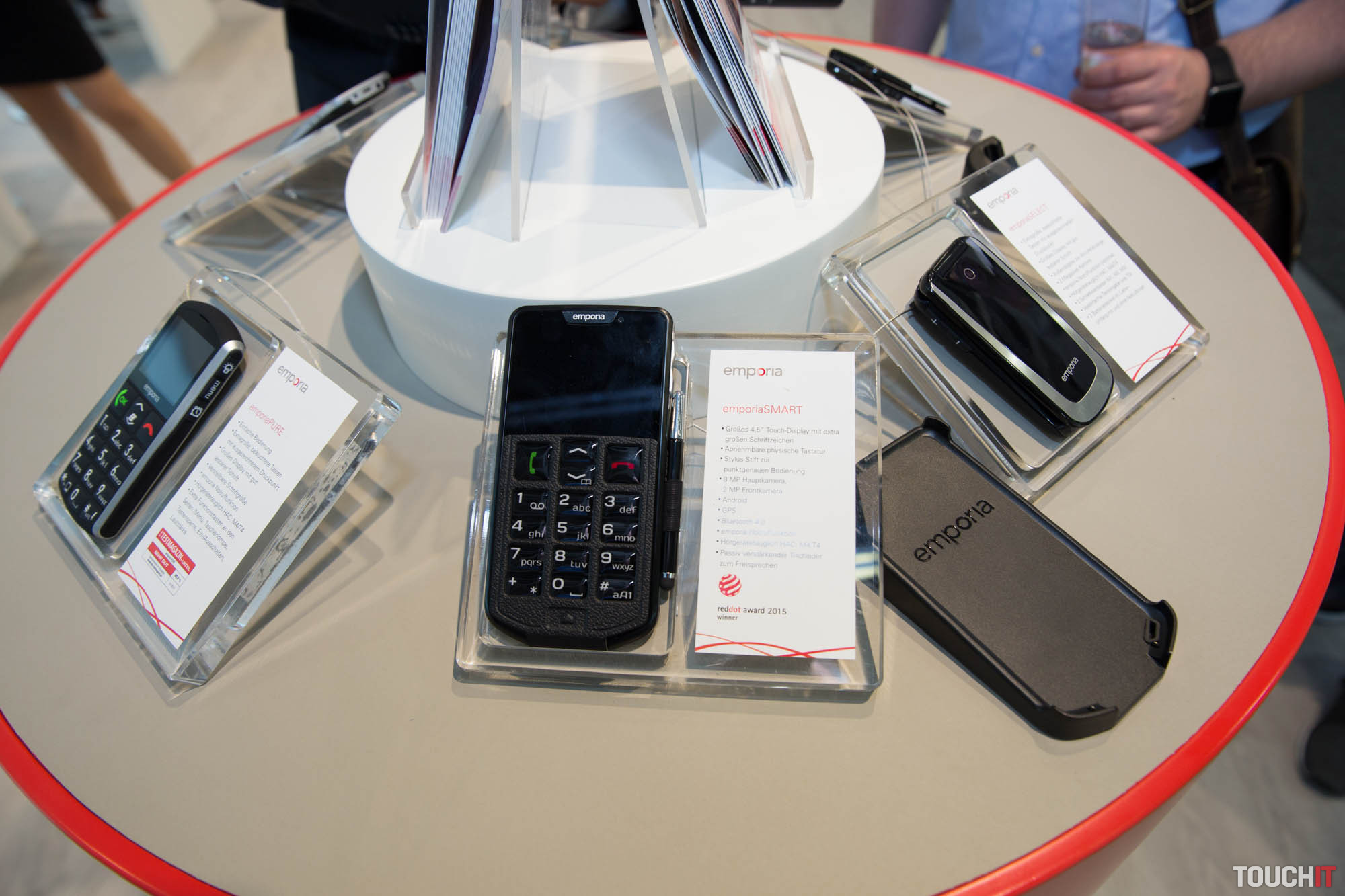 IFA 2016: Telefóny pre starých rodičov? emporia presne také vyrába (VIDEO TOUCHIT)