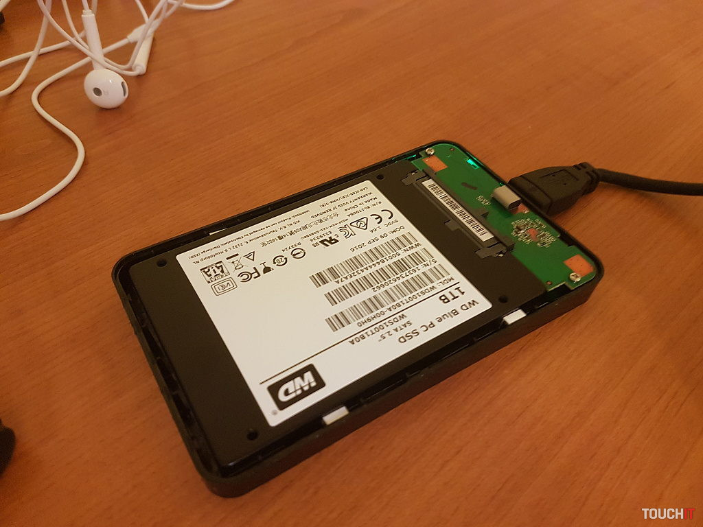 vymena-ssd-disku-wd-blue-1tb-7