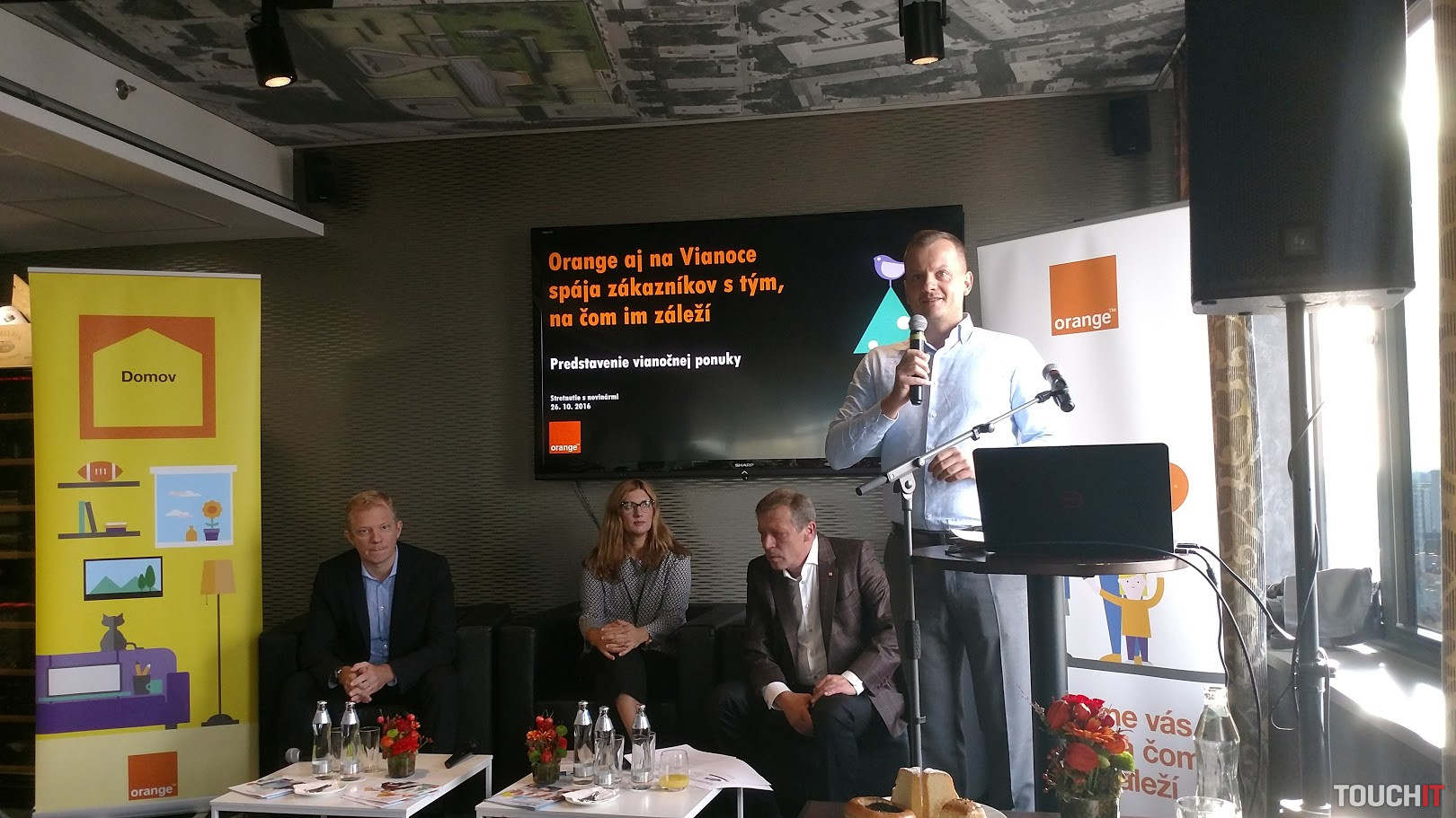 VIDEO TOUCHIT: Orange predstavil vianočnú ponuku a uviedol nové balíky služieb Orange Mix (doplnené o dve videá)