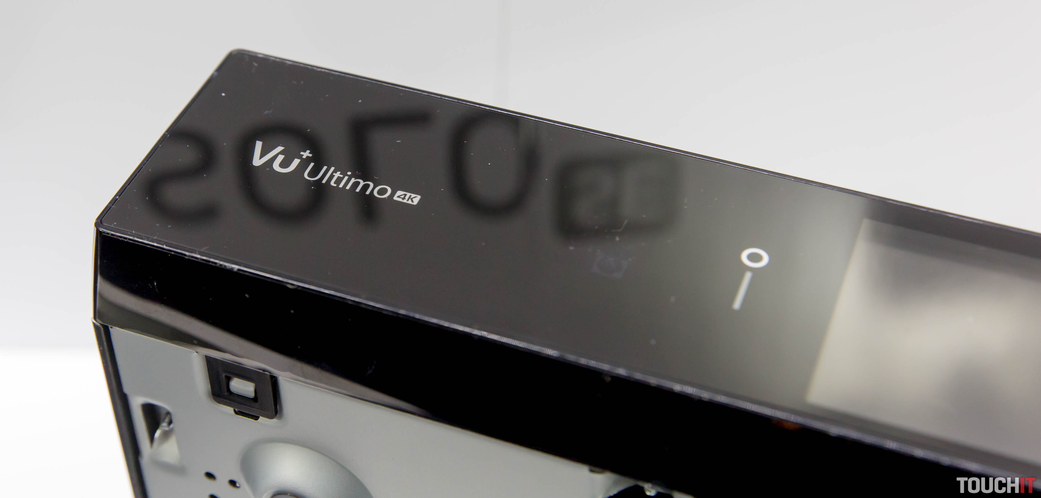 AB-COM predstavil satelitný prijímač VU+ ULTIMO 4K so super výbavou