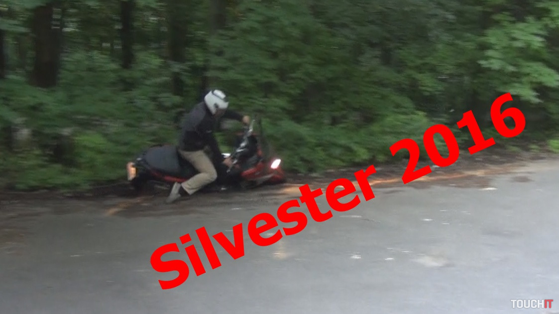 Výber toho, čo sa nám pri videách TOUCHIT príliš nepodarilo (Silvester 2016)