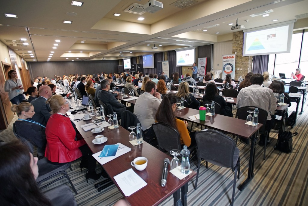 Digitálne technológie pre vzdelávanie a rozvoj