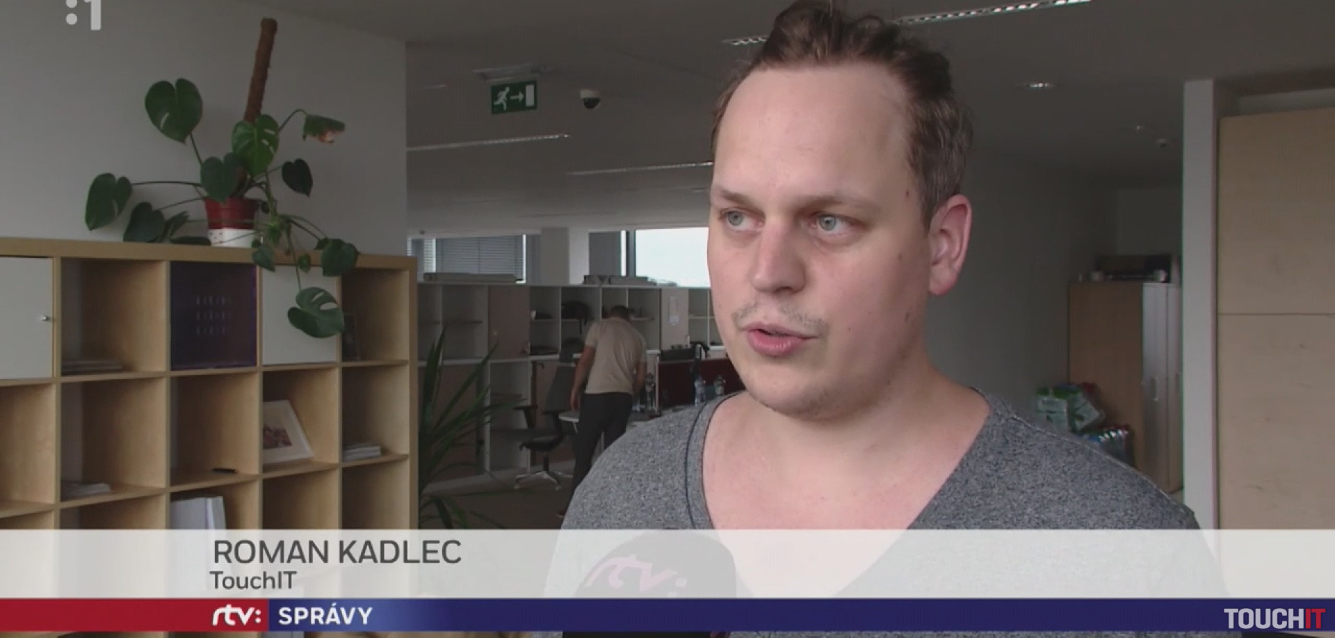 TOUCHIT v televíziách: Pozor na podozrivé telefonáty