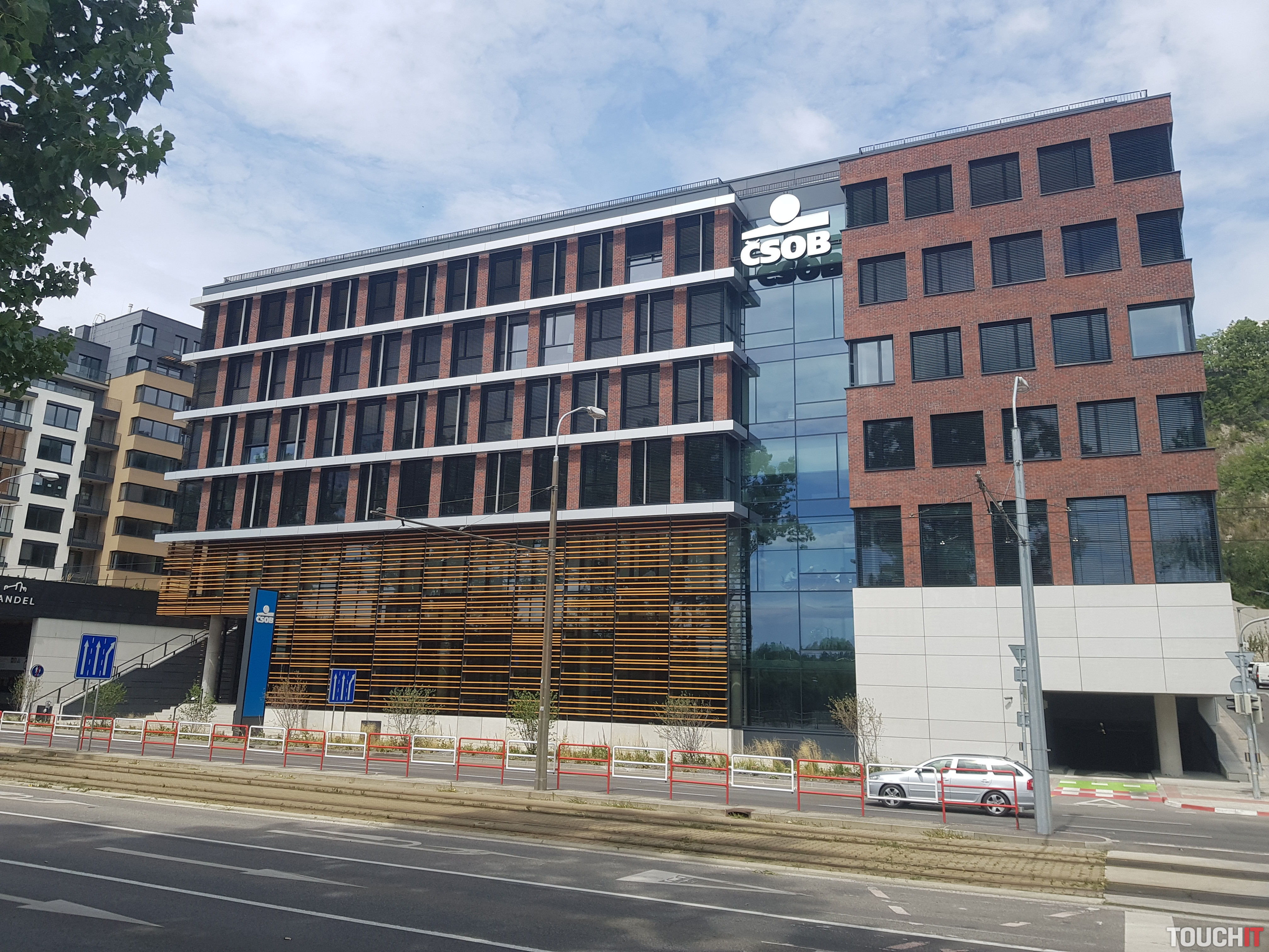 Fotoreportáž: Na návšteve v novej budove centrály ČSOB