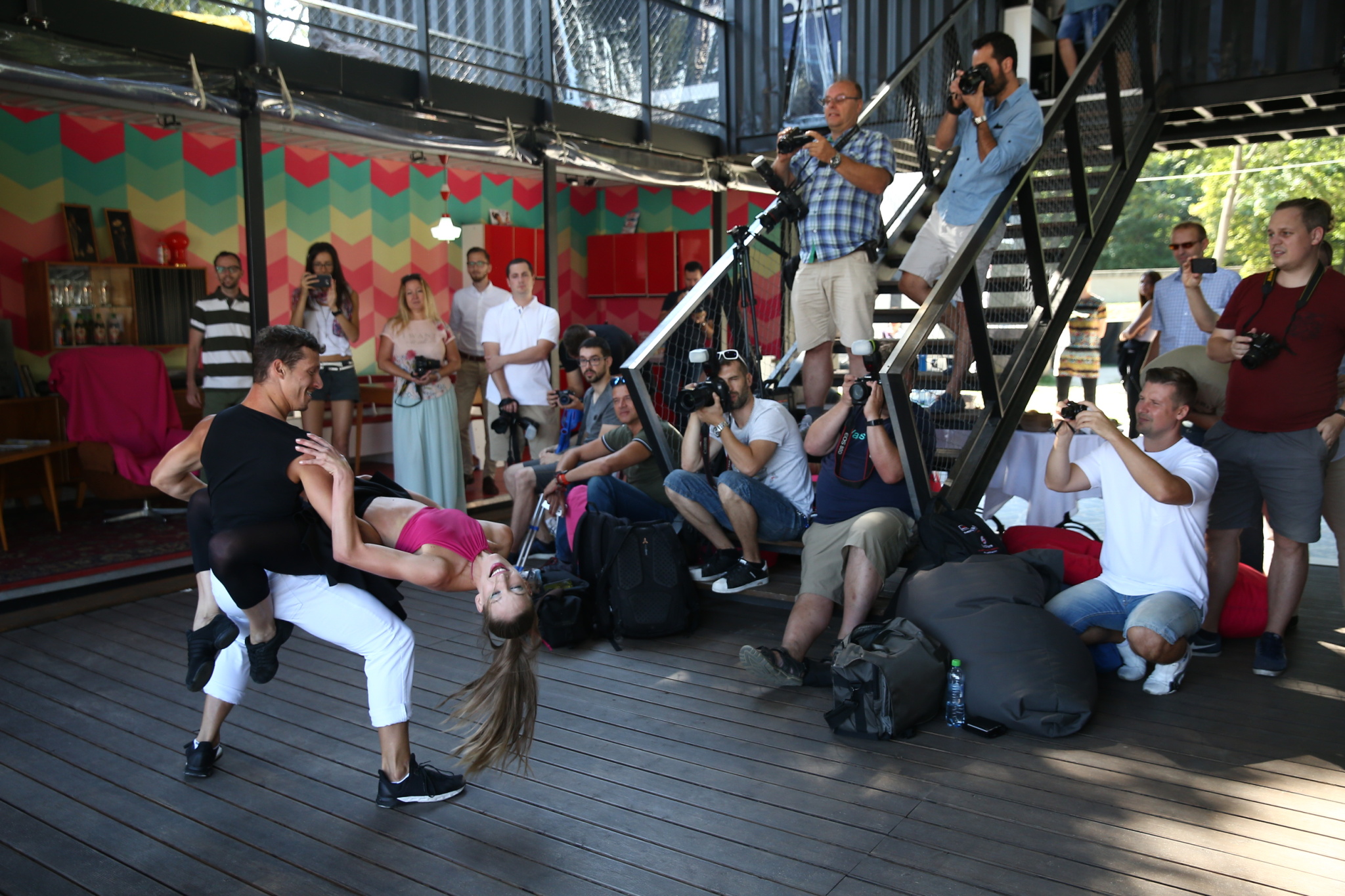 VIDEO TOUCHIT: Telekom doplňuje SmartHome a tlačovku urobil fakt neštandardne. Pozrite sa na to!