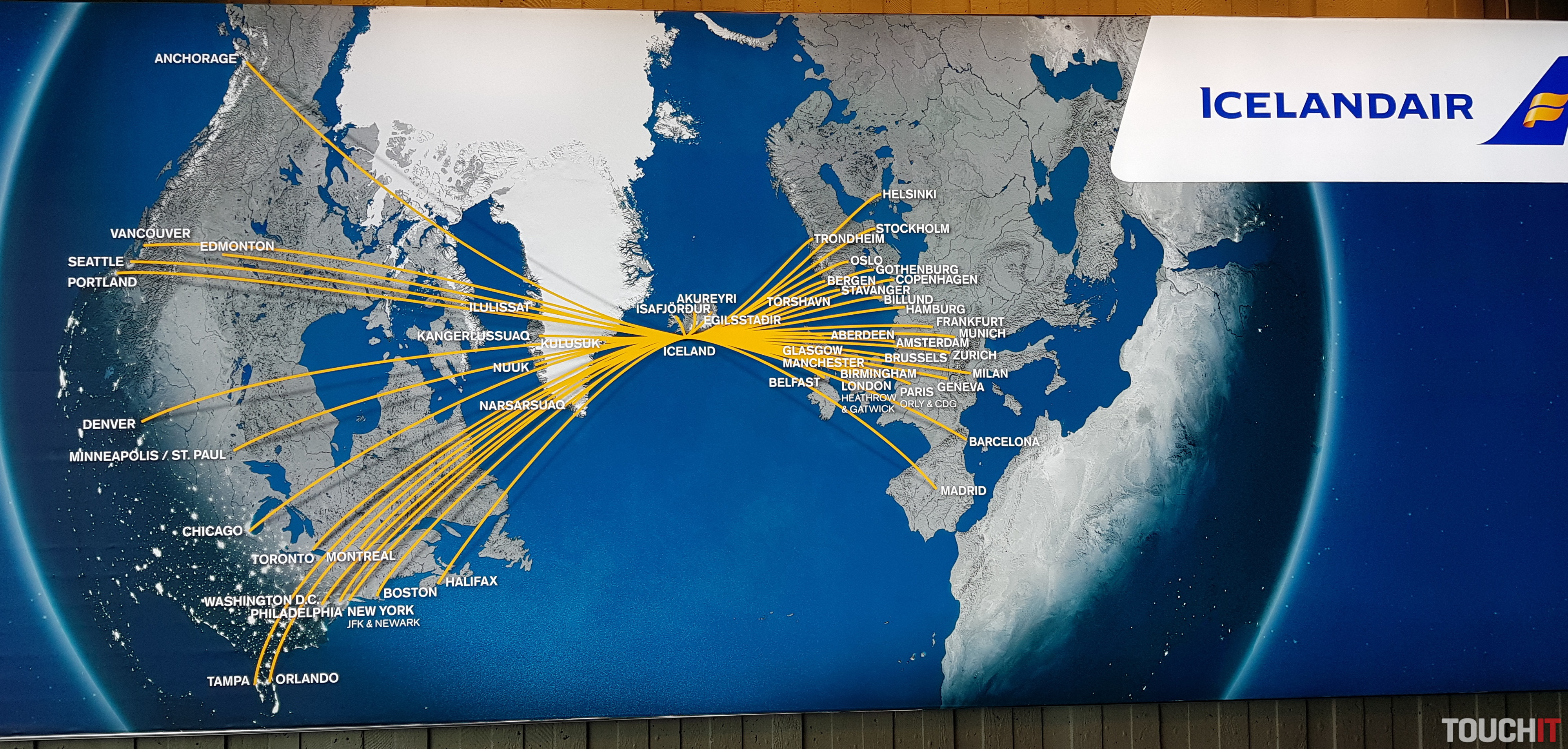 Cestopis: Island objektívom Samsung Galaxy Note8, časť 1 Reykijavík