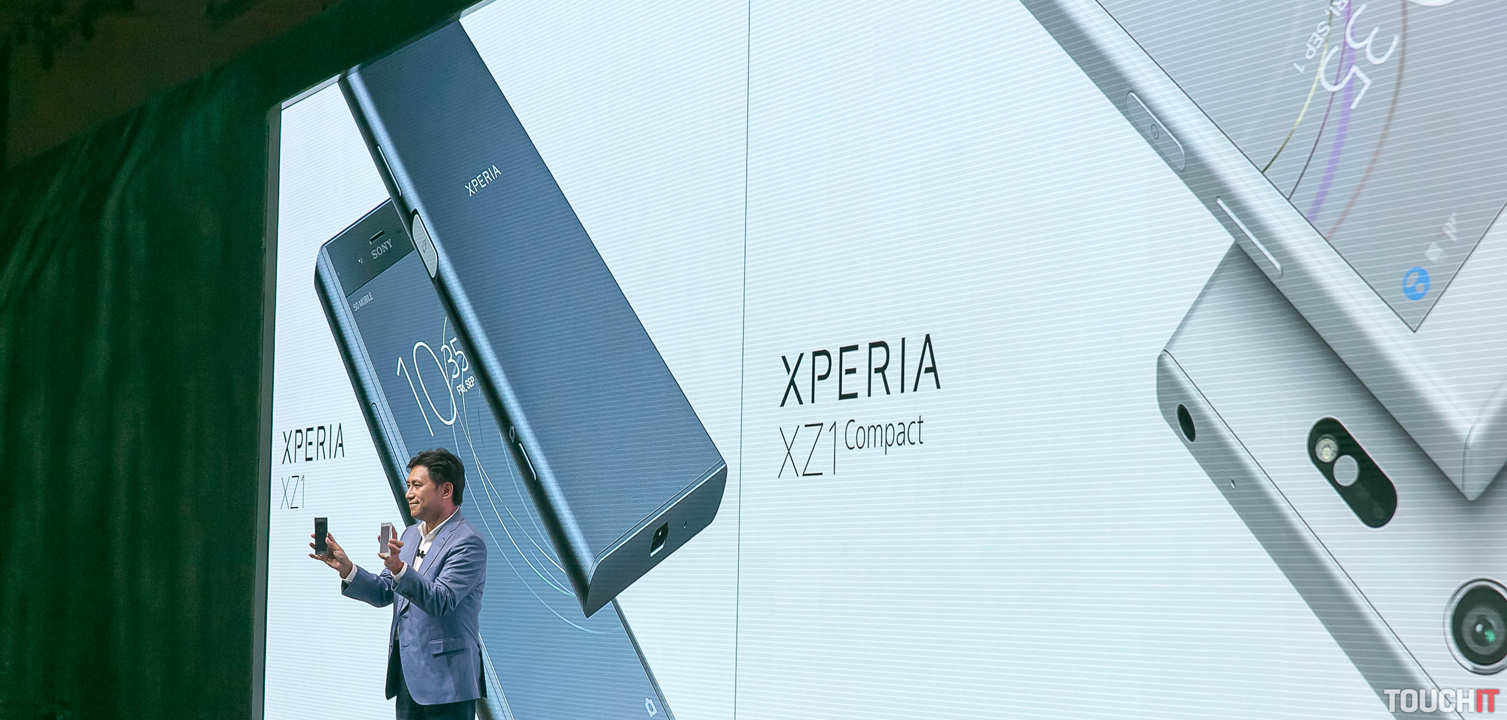 VIDEO TOUCHIT: Otvárame škatuľu s telefónom Sony Xperia XZ1