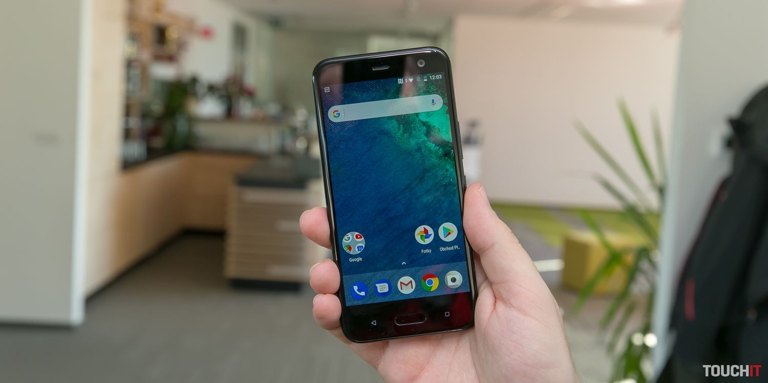 Recenzia HTC U11 life: S dobrým displejom a zvukom