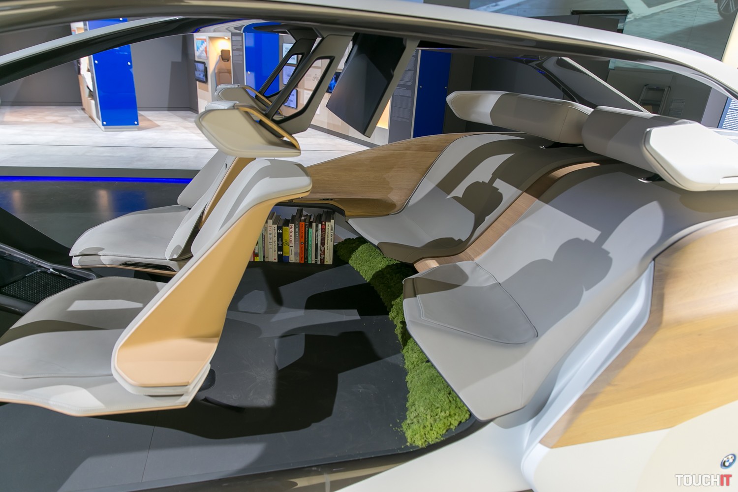 Nové technológie 3M odľahčia autá a uľavia životnému prostrediu