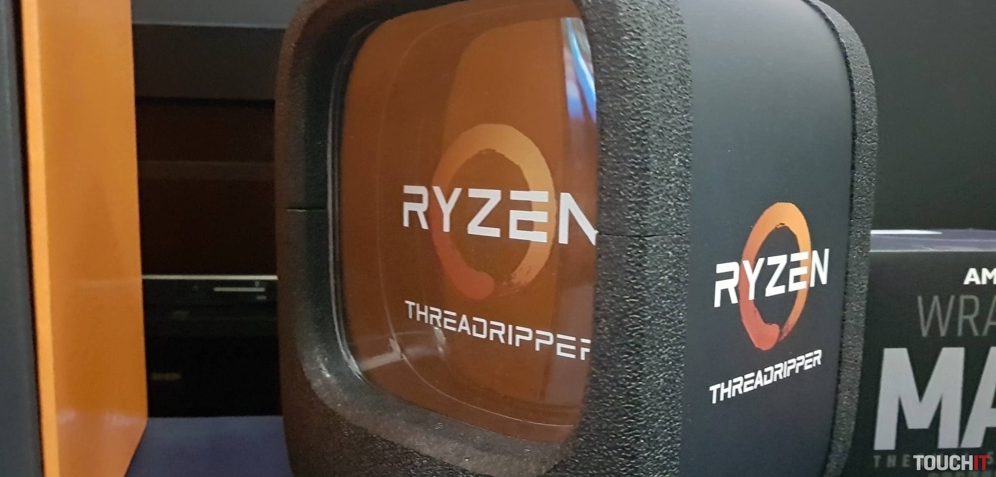AMD sa chce procesormi Ryzen Mobile konkurovať Intelu, v segmente notebookov