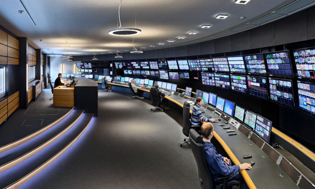 Televízne vysielanie čaká zmena: Živý prenos bez prenosového voza je už realitou