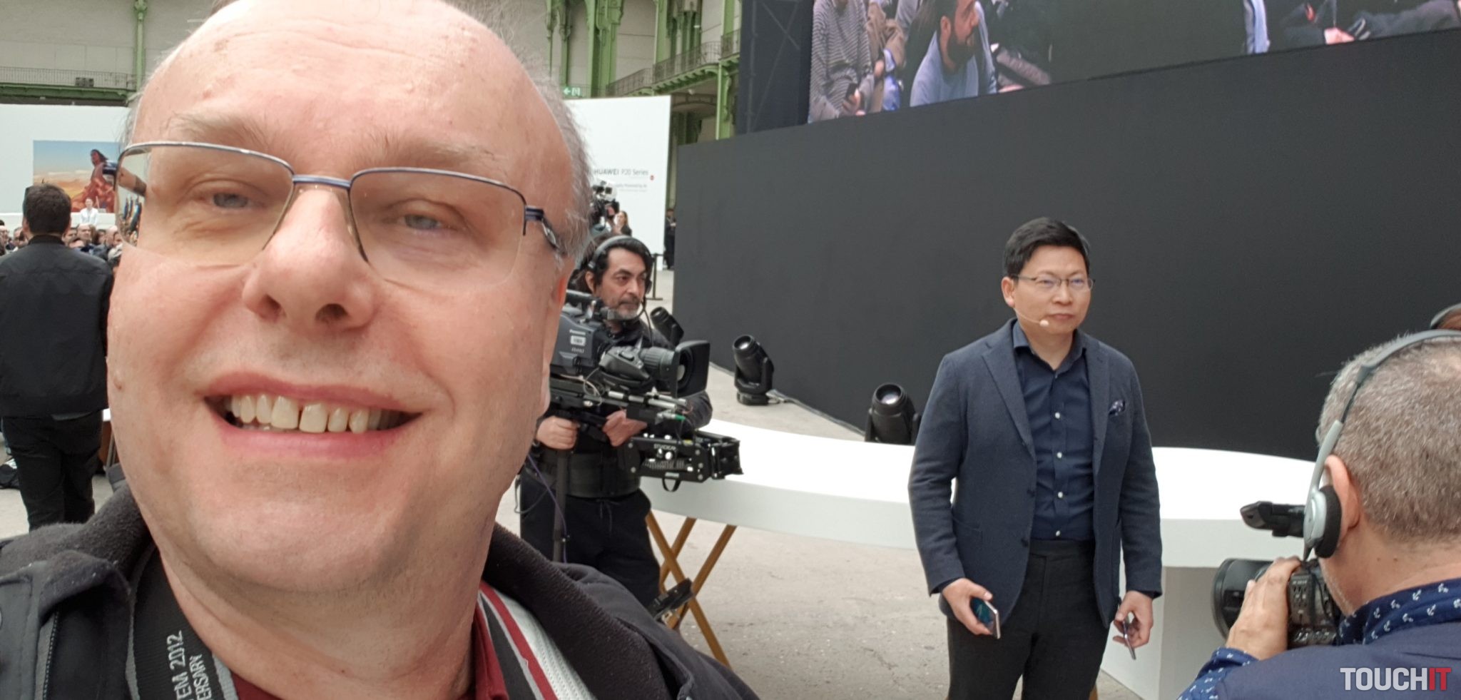 Ondrejov svet o telefóne Huawei P20 Pro, Putin Phone a nezničiteľných okuliaroch