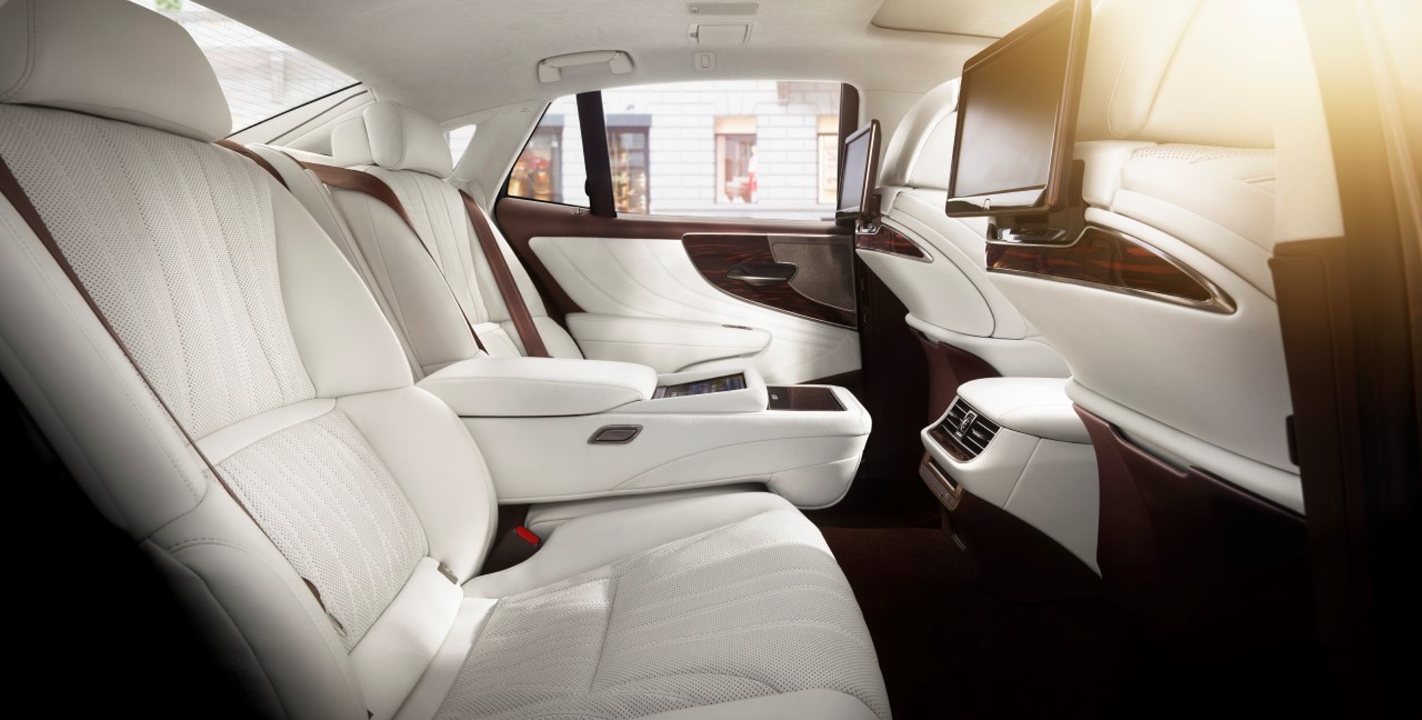 Doprajte si koncertnú sálu na kolesách. Poznáme cenu tohto Lu(e)xusu