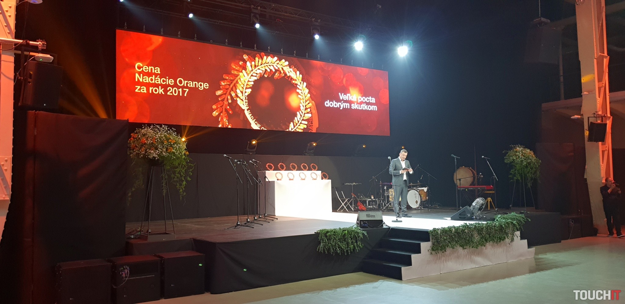 Nadácia Orange udelila veľkú poctu dobrým skutkom