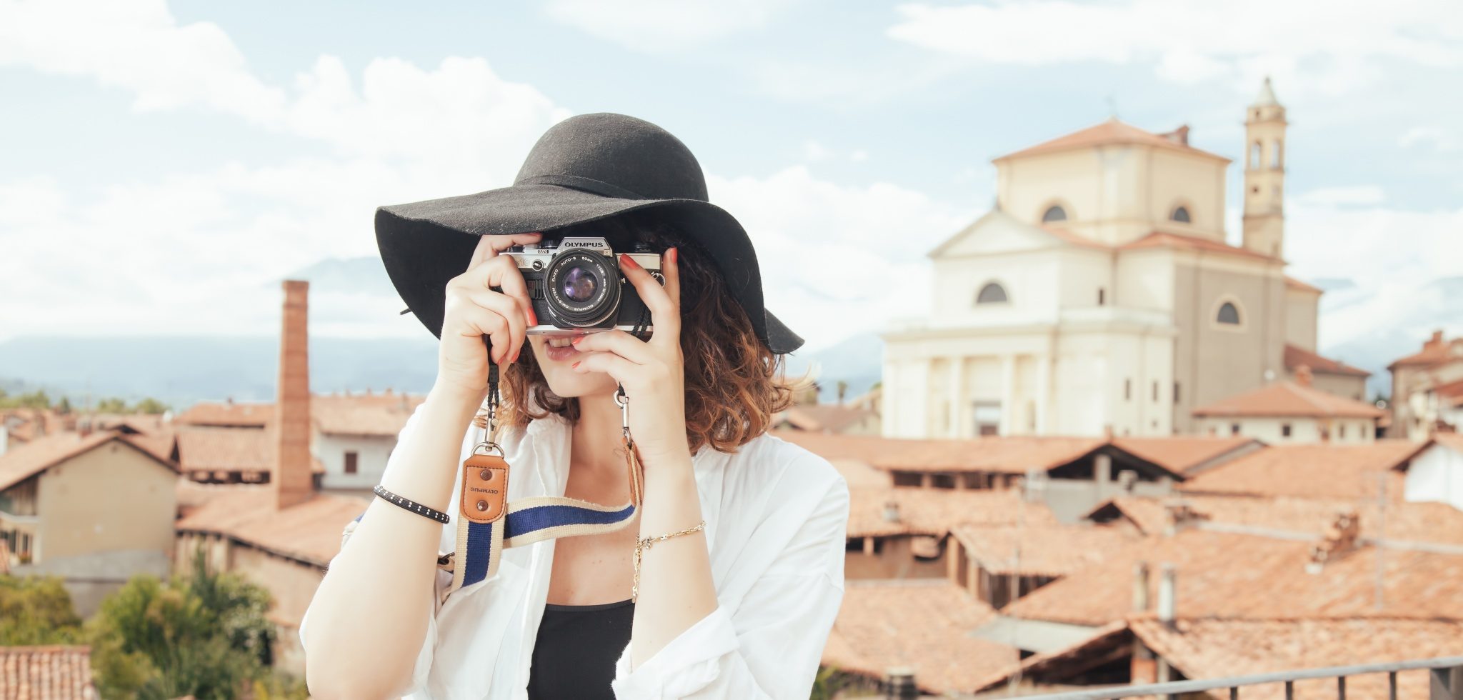 Leto volá, žiaľ, aj zlodejov. Takto postupujte pri krádeži mobilu