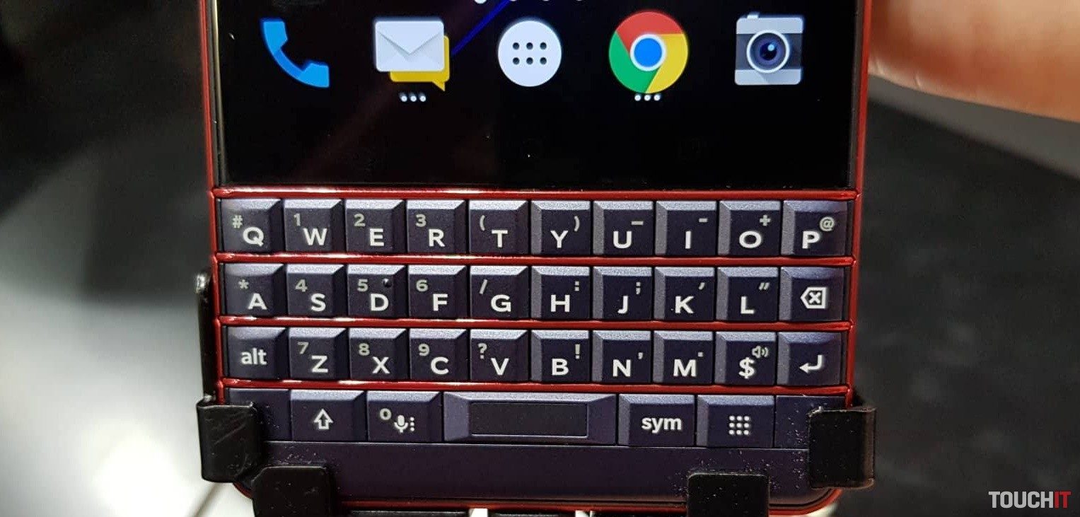 BlackBerry 5G s fyzickou klávesnicou príde tento rok