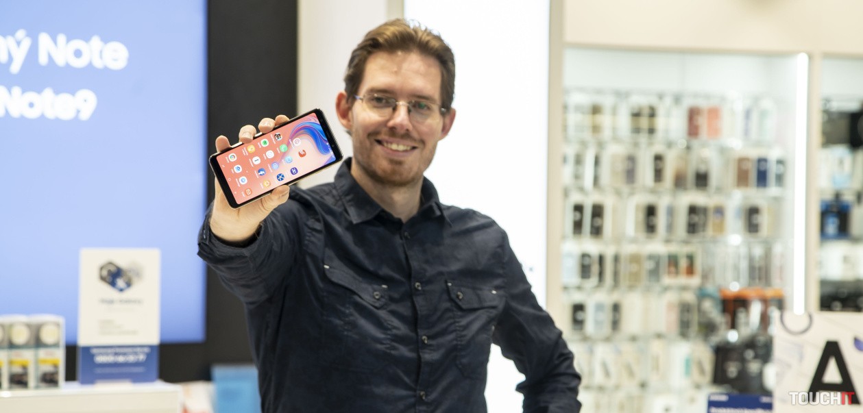Samsung Galaxy A7: Všetko, čo potrebujete vedieť o smartfóne s 3 fotoaparátmi (video)