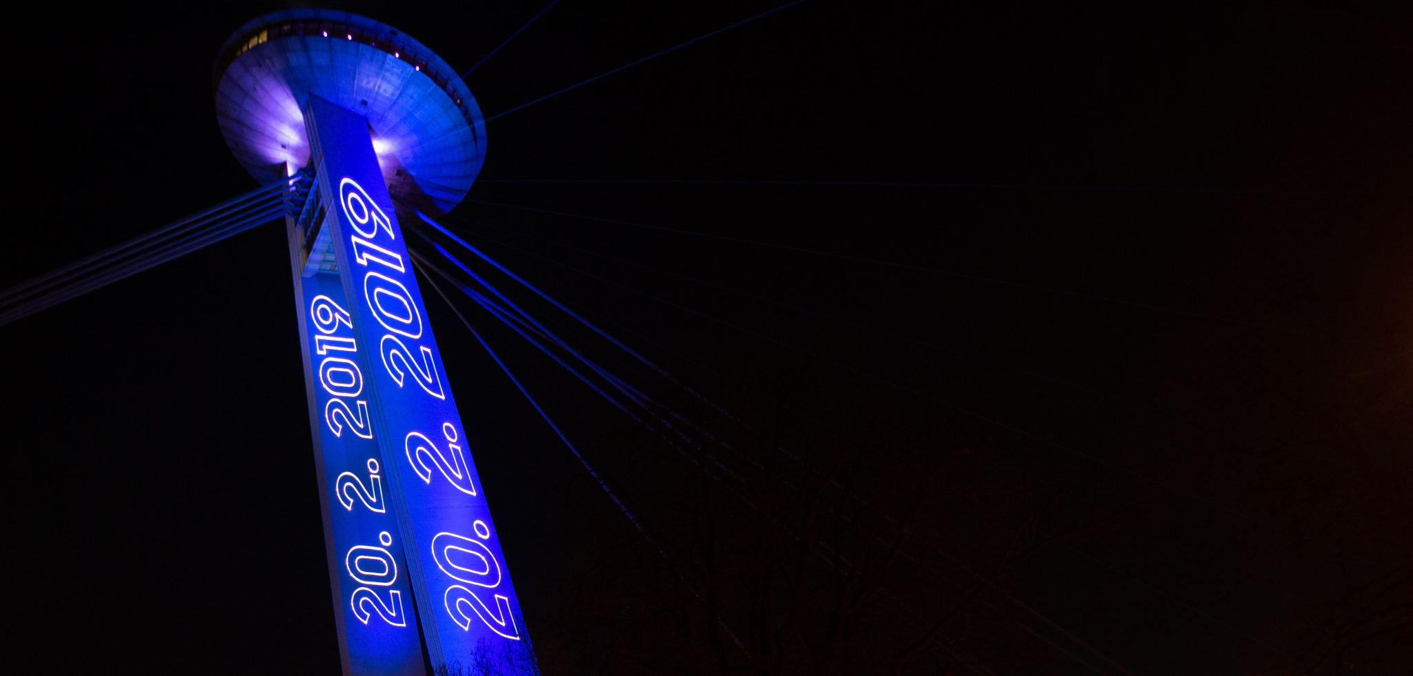 Samsung si na týždeň požičal bratislavské UFO